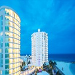 Fachada_del hotel_Krystal_Grand_Cancun